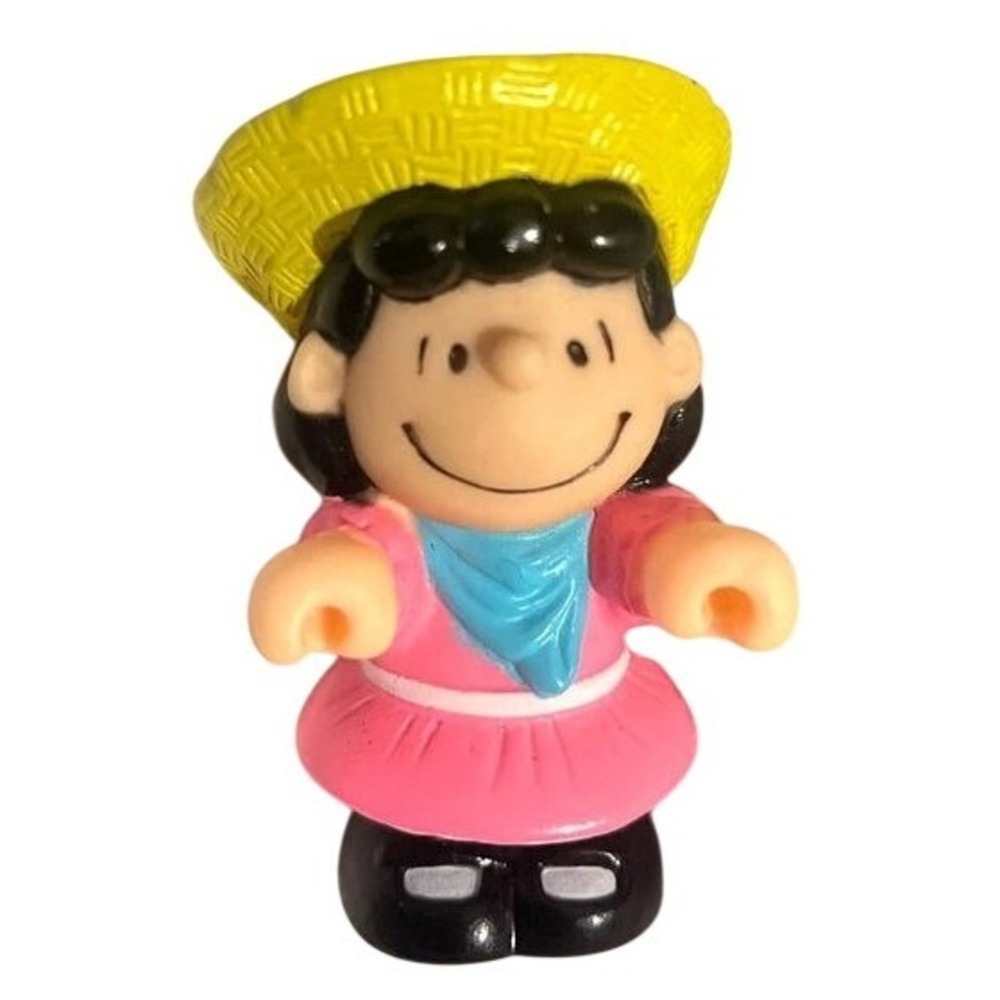Vintage 1966 Peanuts Lucy 2.5" PVC Mini Figure Toy United Feature Syndicate